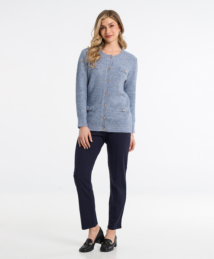 Collection de vêtements pour femme Moffi par Moffi International. Cardigan bleu pâle.